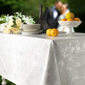 Toile Cirée Mariage Fleurs Ton Sur Ton Blanche FONTLYSHOP.COM