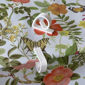 Pinces à nappe en plastique blanc Sur www.fontlyshop.com