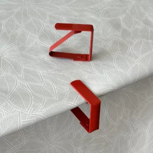 Pinces à nappe en fer rouge Sur www.fontlyshop.com
