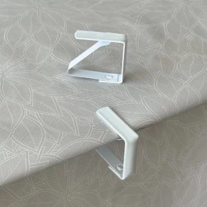 Pinces à nappe en fer blanc Sur www.fontlyshop.com