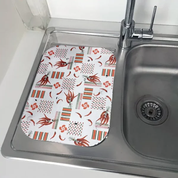 Tapis D'Evier Basque En Mousse Avec Ventouses Sur FONTLYSHOP.COM