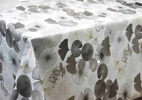 Toile Cirée Noël Or Top Qualité En Exclusivité Sur FONTLYSHOP.COM Le Spécialiste De La Toile Cirée En Grande Largeur 160 et 180 cm